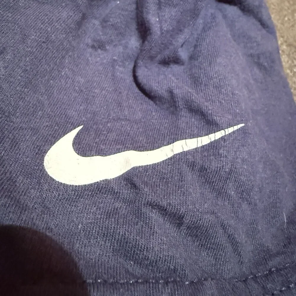 Nike Seattle Seahawks Mens TShirt L Large Dark Blue Regular Fit Activewear